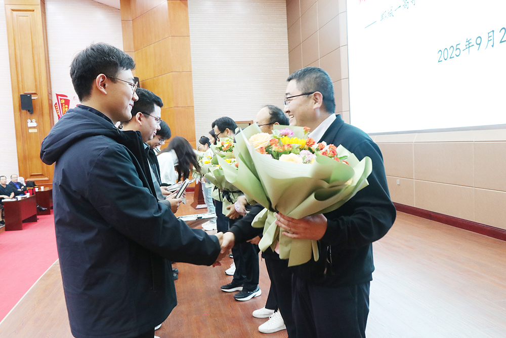 1761146682322489.jpg IMG_0293.JPG