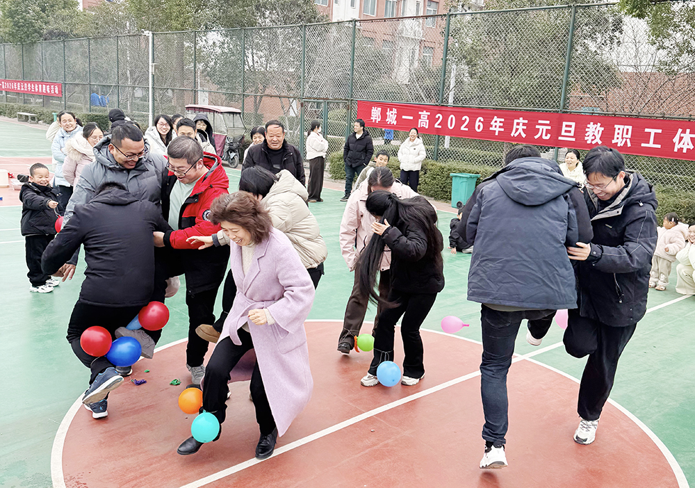 1768056869804898.jpg 户永伟 摄影.jpg